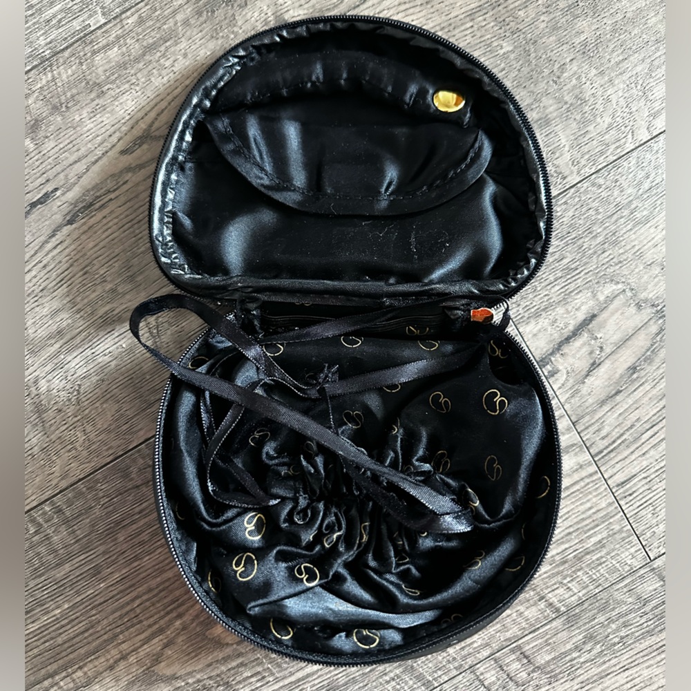 St John Makeup or Jewelry Case - Picture 2 of 5